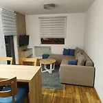 Rosa Lux 25