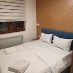 Rosa Lux 25