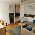 Rosa Lux 25