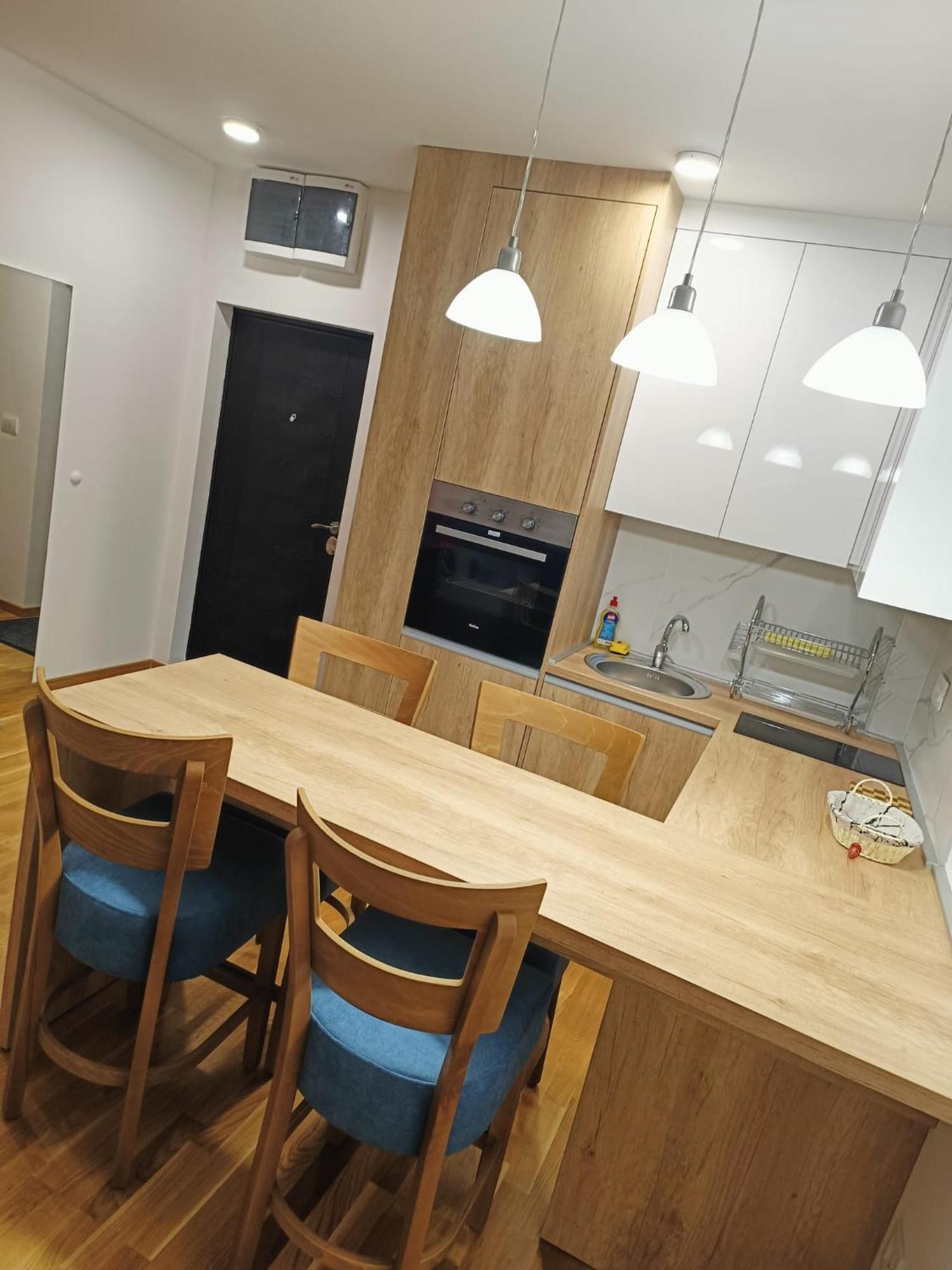 Rosa Lux 25 Apartment